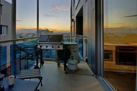 Boutique Stays - Zinc Views 501 Мельбурн Экстерьер фото